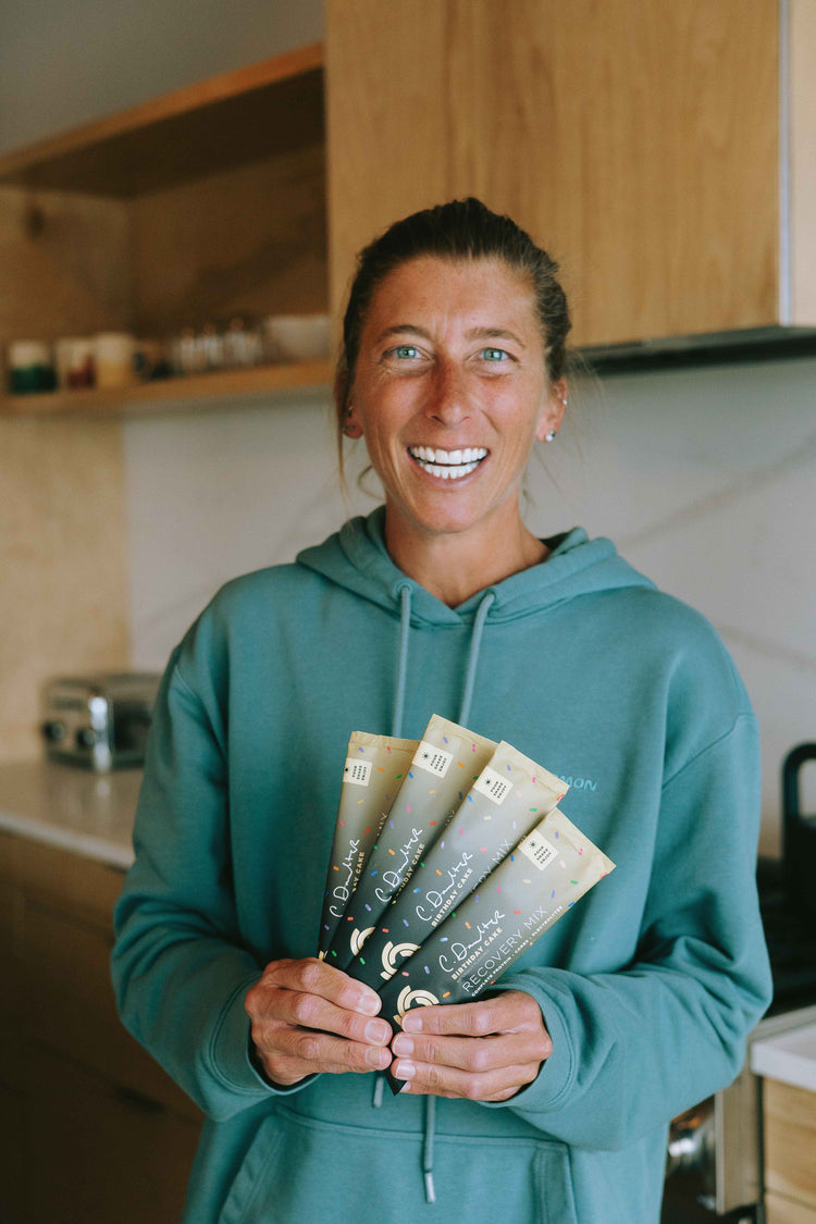 Recovery Mix: Courtney Dauwalter Birthday Cake Limited Edition (4-Pack)